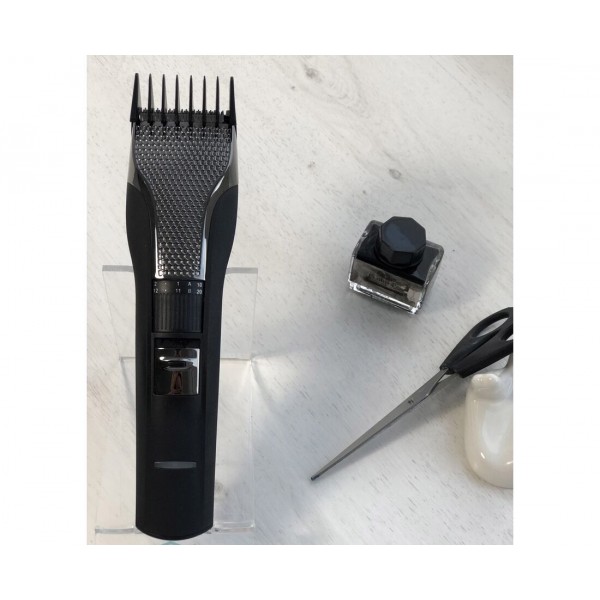 Машинка для стрижки БЕРДСК 5206АС аккумуляторная